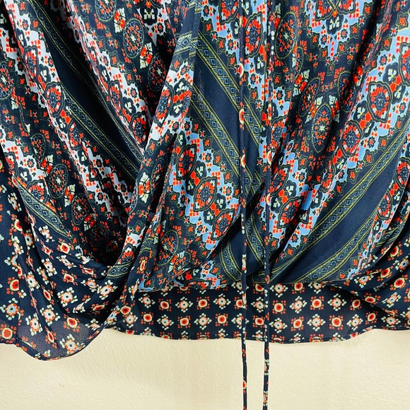 Derek Lam 10 Crosby Crossover SILK Blouse size 6 - Picture 4 of 12